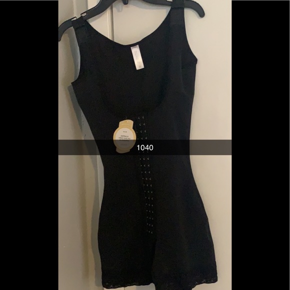 Fajas - Picture 12 of 16